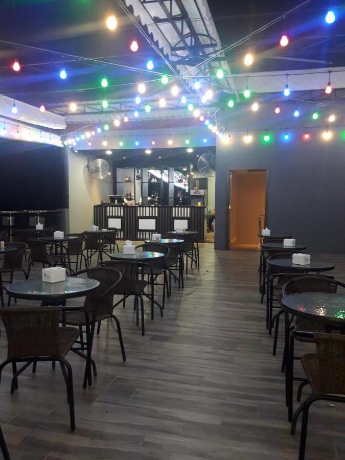 Hotel Morena Batam Exterior photo